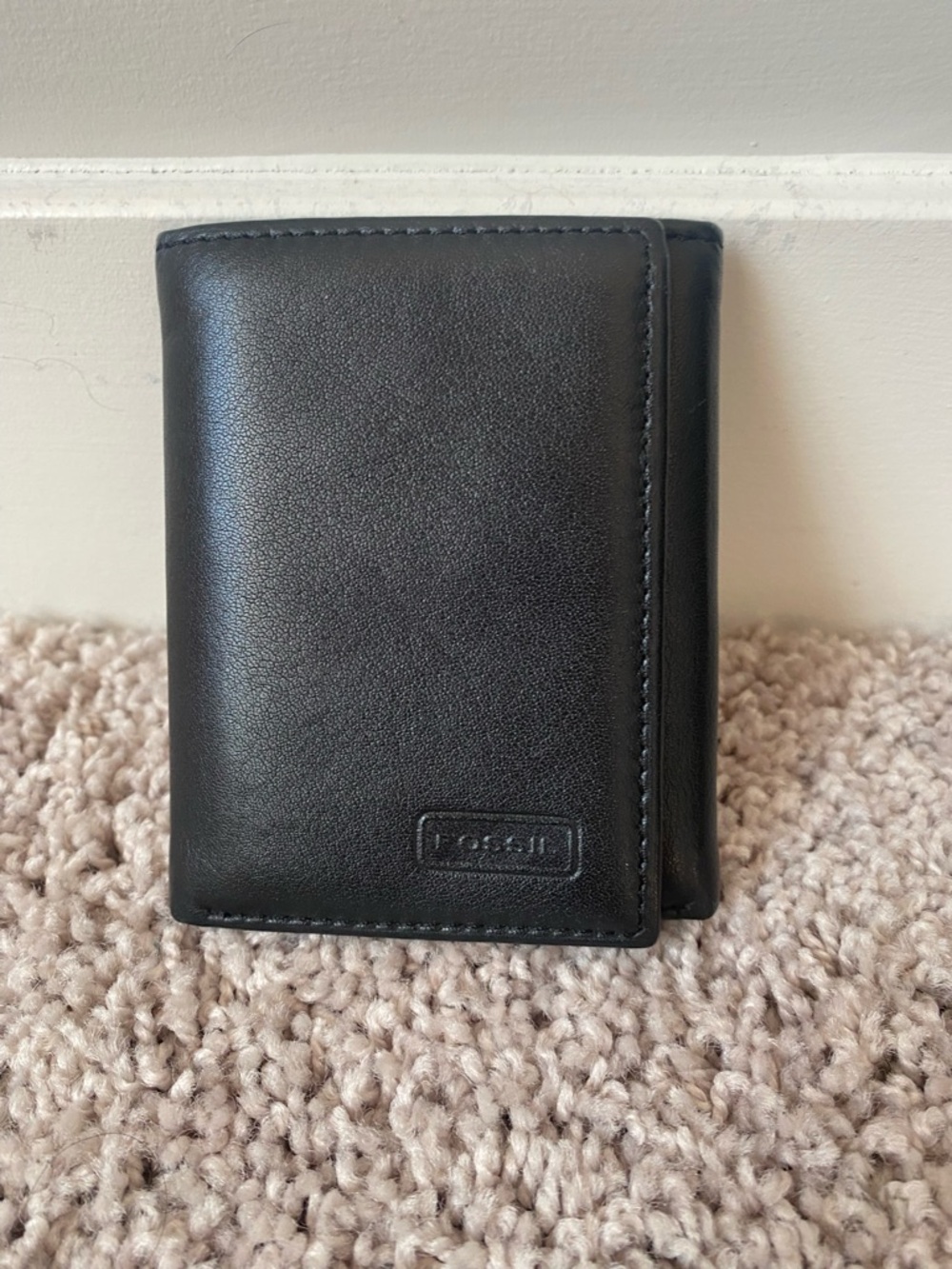 Fossil Ingram Trifold Black Leather Men's Wallet - Picture 6 of 7